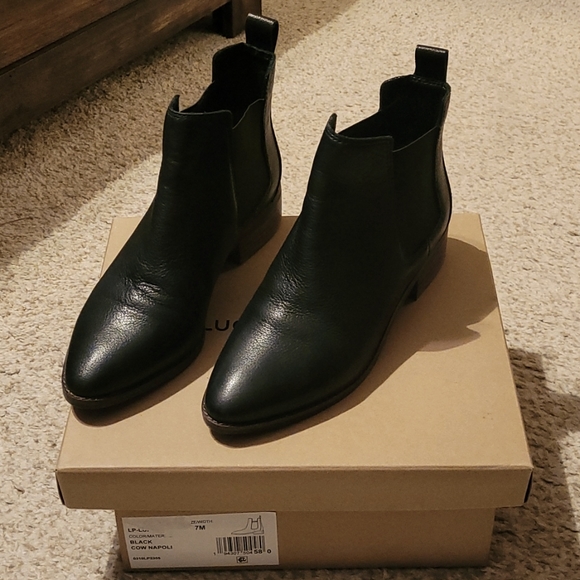 lucky brand black leather ankle boots - Picture 2 of 6